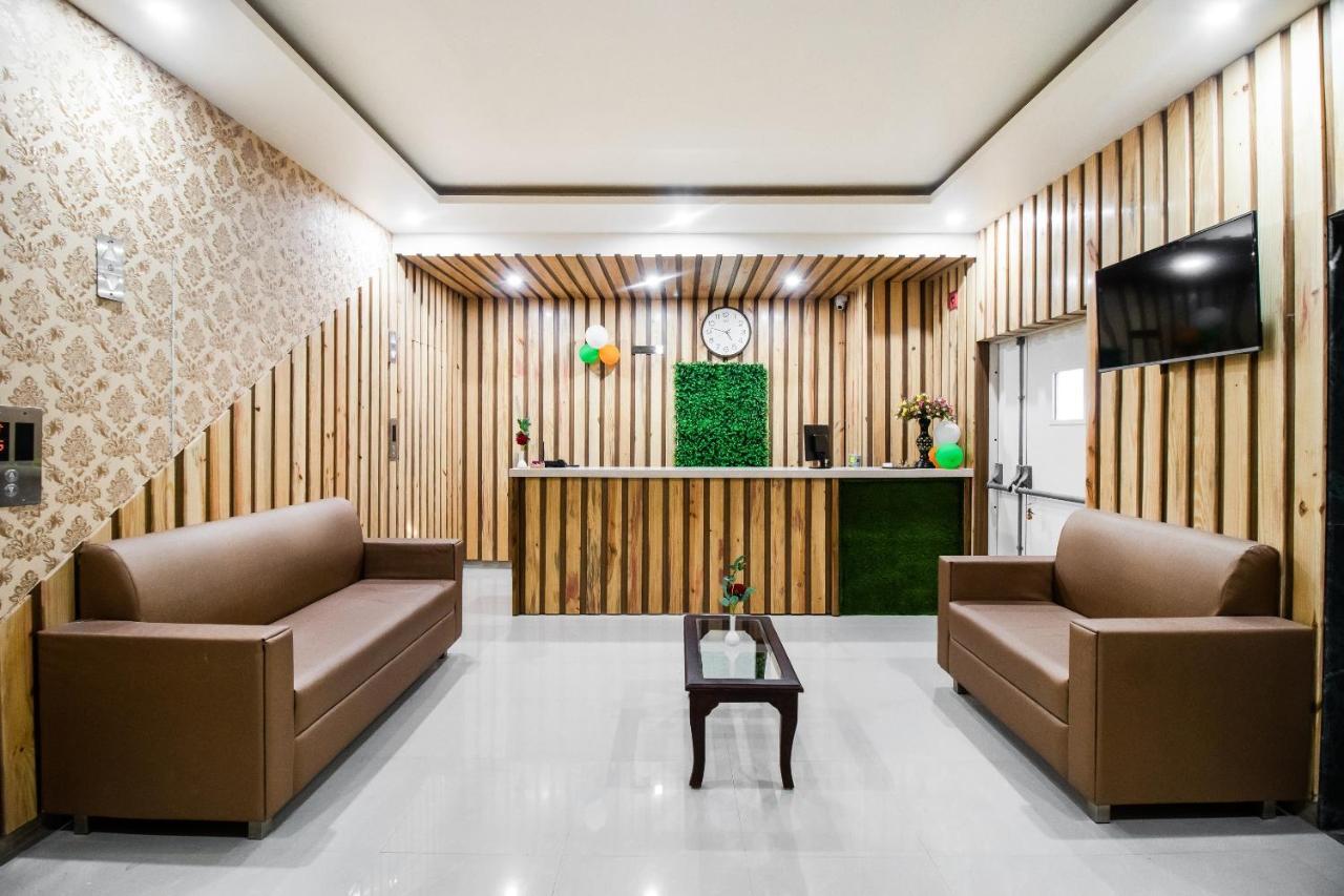Hotel Grand 81 Faridabad Luaran gambar