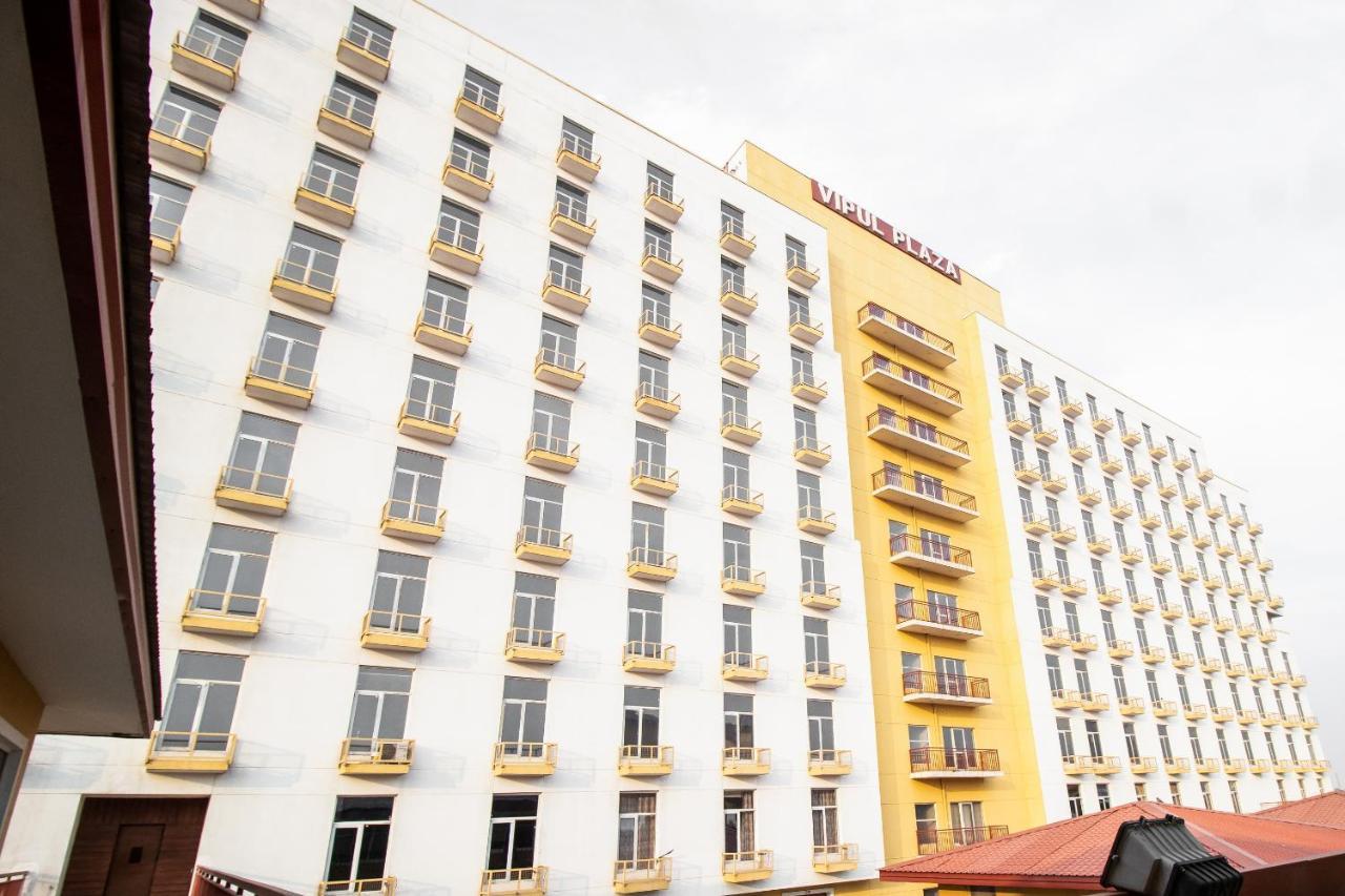 Hotel Grand 81 Faridabad Luaran gambar