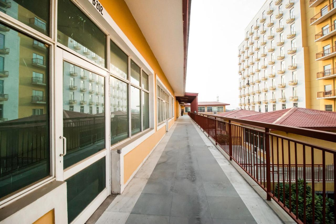 Hotel Grand 81 Faridabad Luaran gambar